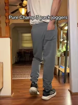 pantalones deportivos para hombre, paquete de 3 pantalones deportivos, joggers PURE CHAMP para hombre, pantalones de felpa para hombre, joggers de felpa para hombre, pants deportivos para hombre, pantalones jogger para hombre, pantalones para gimnasio, joggers para gimnasio, pantalones de entrenamiento para hombre, pantalones atléticos para hombre, joggers deportivos para hombre, pantalones con bolsillos de cremallera, joggers con bolsillos de cierre, pantalones cómodos para hombre, pantalones para hacer ejercicio, joggers para entrenamiento, pantalones para levantamiento de pesas, pantalones para caminar, joggers para uso diario, ropa deportiva para hombre, pantalones casuales para hombre, joggers de ajuste cómodo, pantalones deportivos con cintura elástica, pants de felpa para gimnasio, joggers para estilo de vida activo, pantalones deportivos talla S a 3XL, paquete de 3 joggers de felpa, pantalones deportivos para actividades al aire libre, joggers deportivos PURE CHAMP @PURE CHAMP 