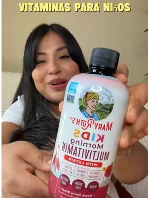Este multivitaminico para niños les va ayudar con sus defensas para que no se enfermen mucho, con su sistema cognitivo y a suplementarlo ya que tiene todas las vitaminas que los niños necesitan en su desarrollo. #multivitamin #kidsmultivitamins #blackfriday #momtips #TikTokshopbacktoschool  @MaryRuth's 