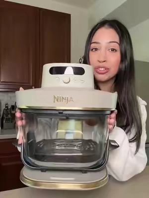 This color is stunningggg 😍 #ninja #crispipro #airfryer #glassairfryer 