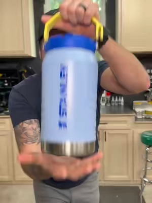 That’s alot of water 💦#tiktoksummersale #stanleytumbler #stanley #tumbler 