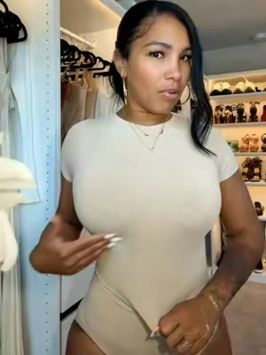Never too many good #basics #tiktockshopcreatorpicks #feelingirl #falldealsforyou #bodysuitshapewear 