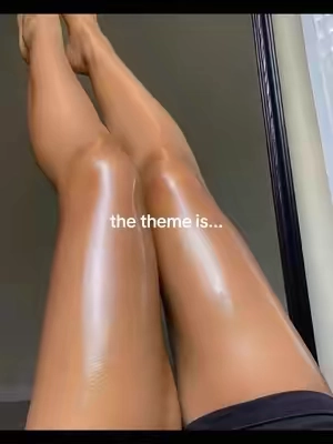 my holy grail for smooth legs 🙏🏻🤍 @CYKLAR  #bodypolish #smoothlegs #bodycare #tiktokshopcreatorpicks #skintexture 