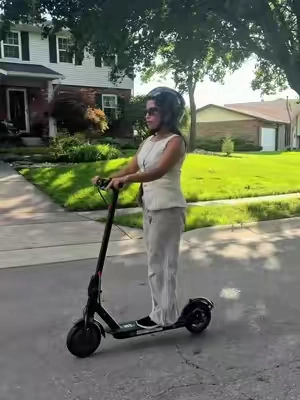 Best e scooters, Awesome e-scooter reviews, fwd e scooter, Electric scooter to work, electric bike, dealstoryoudays, summervibe, best scooters to buy, Cheap Electric Scooter, Scooter Scooter #creatorsearchinsights #scooter #cycling #ebike #arjunchuwan 