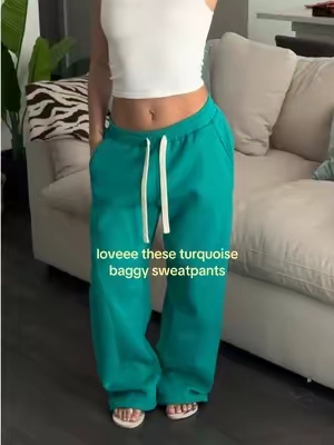 the most flattering baggy sweatpants & love the turquoise color! went 1 size up to a M  #baggysweatpants #sweatpants 