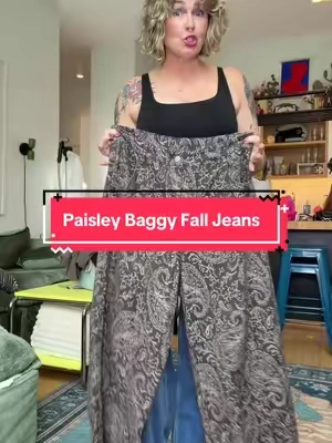 The cotton paisley baggy jeans of my dreams #paisleyjeans #falljeans #TikTokshopbacktoschool #tiktokshopcreatorpick 