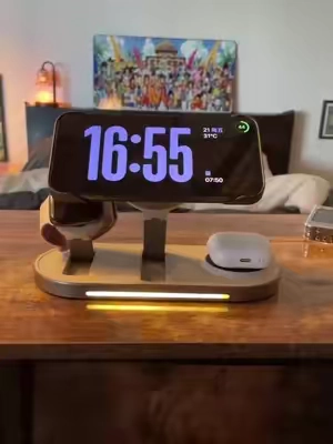 Phone Overheating While Wireless Charging? Problem Solved! #dualphonecharger #coolingwirelesscharger #tecactivecooling #magsafestand #TikTokshopbacktoschool 