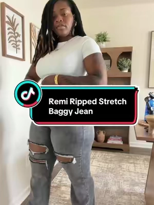 Finding baggy jeans that actually have ROOM for the thighs and still fit cute?! 😮‍💨👏🏾 These have stretch, plenty of length AND the relaxed fit I wanted without looking sloppy #TikTokshopbacktoschool #tiktokshopcreatorpicks #fashiontiktok #fashionnova #stretchydenim 
