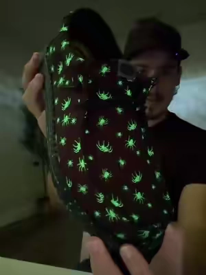 #halloweenshoes #heydudehalloween #heydudeshoes #halloween #tiktokshopcreatorpicks  