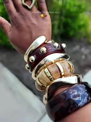 Chunky bracelets are having a MOMENT 😍✨ The easiest way to make a simple outfit look instantly more put together. Stack them, mix the textures, and let the wrist do the talking 🤎✨ #ChunkyBracelets #BraceletStack #StatementJewelry #TikTokShopFinds #JewelryFinds  