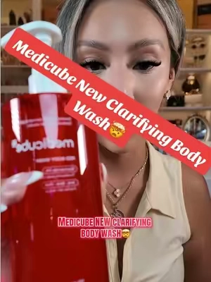 🤯🫧Medicube’s brand new clarifying BODY WASH🤯#medicube #byebyebumpsredbodyset #acne #bodycare #skincare  Posted on 08/22/2026 | Prices & promos were accurate at time of posting but may change. This is my personal testimony. Results may vary. @medicube US Store 