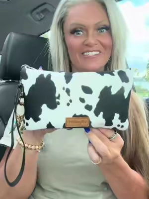 Nothing missing about a purse/wallet.. it’s perfect🙌#purse #wallet #accessories #bag #tiktokshopcreatorpicks 