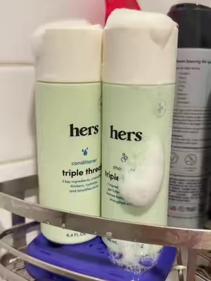 A triple threat to your hair with a shampoo, conditioner and serum bundle from Hers! #herstriplethreat #shampooandconditioner #healthyhairjourney #healthyhairroutine #cleanhair @HERS & HIS 