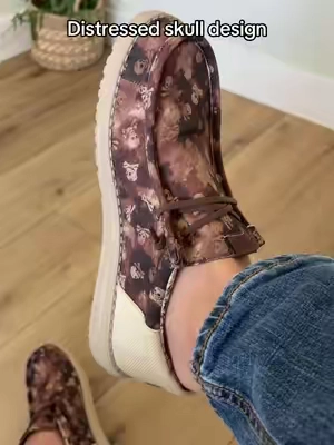 #halloweenshoes #heydudehalloween #heydudeshoes #halloween #tiktokshopcreatorpicks  