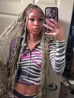 😍😍😍#iamgia #trending #tracksuit #blowup #aylecia 