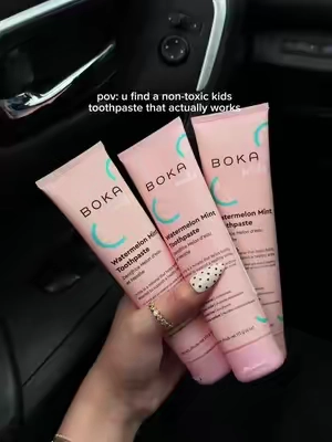#MomsofTikTok #momfinds #kidstoothpaste #nontoxicswaps #bokatoothpaste 