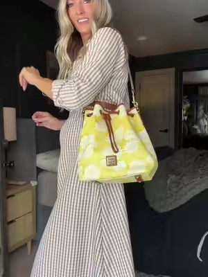 #dooneyandbourke #purse #bucketbag #qvcloyaltyprogram 