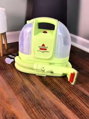 I’m so mad I didn’t get it for even less 😭 #stainremover #bissell #bissellgreenmachine #spotcleaner #cleaning 