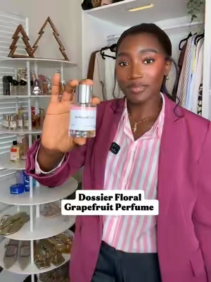 #dossierperfumes #floralscents #grapefruitscent #perfumetiktok #fragrancetiktok 