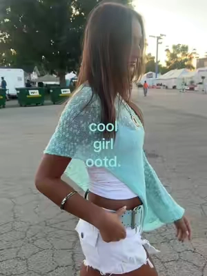 got compliments from the skylift for this fit lol
