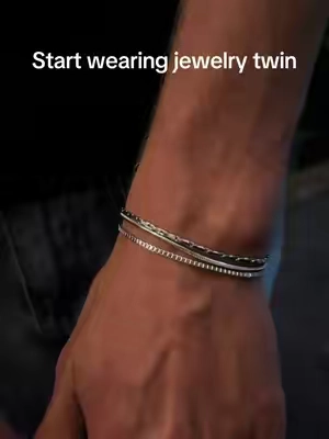 Swag upgrade #tiktokshop #fashiontiktok #fashiontiktok #mensjewelry #jewlery 