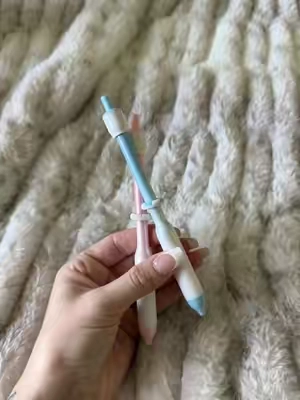 grabie’s new fidget gel pens are so fun!! #pens #fidgettoys #fidgets #TikTokshopbacktoschool #pen 