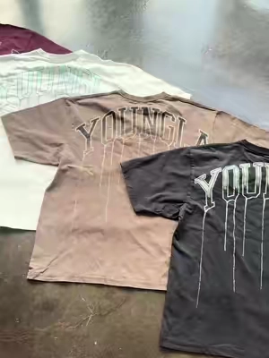 Top 2 youngla tee oat (it’s not 2 btw)