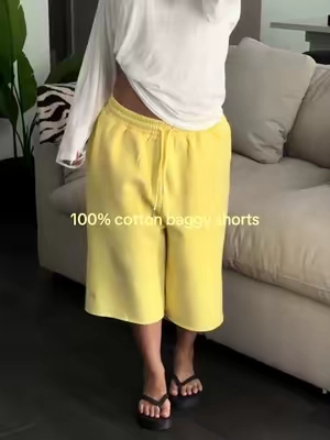 need these baggy shorts in every color! perfect fit & love that they’re cotton  #baggyshorts #sweatshorts #cotton 