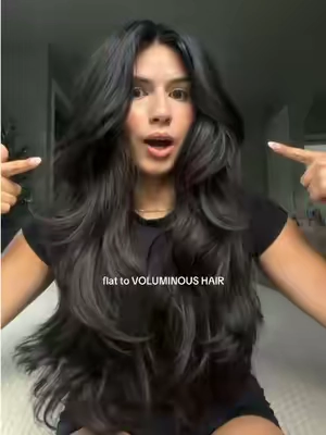 hair hack for BIG VOLUMINOUS hair #texturespray #colorwow #voluminoushair #blowout #tiktokshopcreatorpicks 