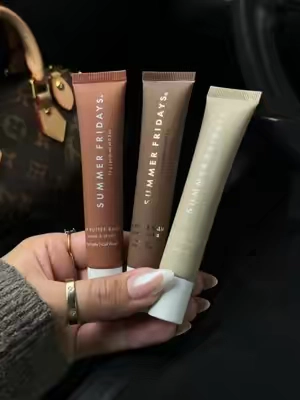 tiktok exclusive café lip trio ☕️✨ #summerfridays #summerfridayslipbutterbalm #summerfridayslipbalm #fallaesthetic #TikTokshopbacktoschool @Summer Fridays 