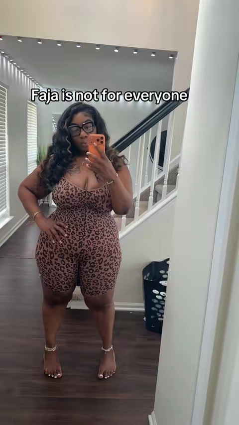 Replying to @𝓜𝓻𝓼. 𝓟𝓲𝓼𝓬𝓮𝓼♓️ This Spandex Shaperx Shapewear is my go-to! It's leopard print, super comfortable, and really smooths everything out. I'm 5'6 and 278, wearing a size 2XL. Faja isn't for everyone, so I appreciate that this gives a snatched and lifted look without compromising comfort.  #SpandexShapewear #ShapewearReview #ComfortableShapewear #LeopardPrint #Shaperx 