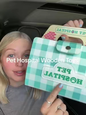 the perfect on the go toy that will keep them busy #montessori #montessorimom #toddlertoys #woodentoys #christmasideas 