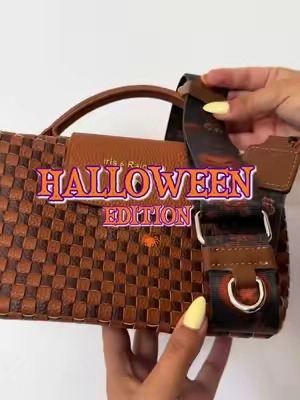 #IrisAndRainbow #halloween #BagTok 