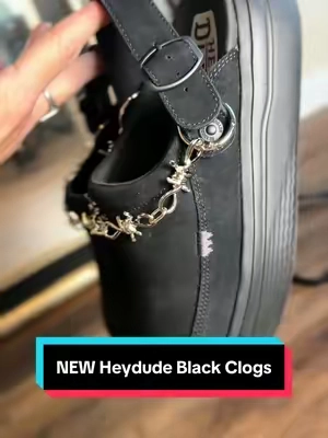 I know these will make all the alternative baddies 🖤 swoon 🥀 plus they feel like walking on marshmallows #alternativestyle #altshoes #gothshoes #altfashion #summergoth 