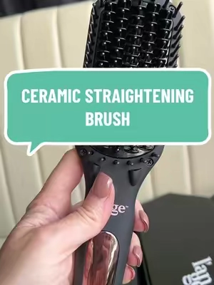 Ceramic hair straightening brush 🔥 @langehair #langehairtools #straighteningbrush #hairstraightener 