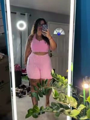 The pink ❤️‍🔥 #brxl #leopardprint #bikershorts #gymfit #plussizefashion 