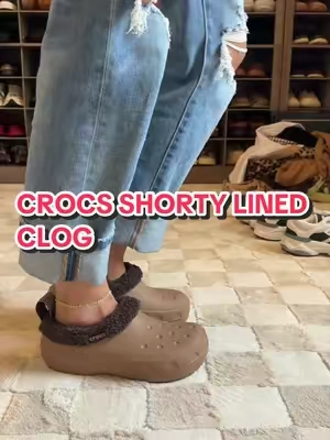 @Crocs  #crocs #crocsnewarrivals  #fallshoes #wintershoes #comfyshoes 
