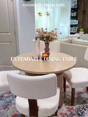 Replying to @Erika💜 small table when you need it, big table when you have company 💕  #extendablediningtable #diningtable #smalldiningroom #mesaextensible #mesaexpandible 