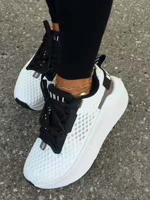 The perfect black & white gym shoe @NOBULL #nobull #nobullshoes #gymshoes #TikTokshopbacktoschool 