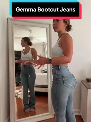The jeans we have been dreaming of  #fashionnova #jeans #tiktokshopcreatorpicks #TikTokshopbacktoschool #backtoschoolshopping 