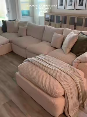 So cute & cozy 🧸🧺☁️ #Couch #Livingroom #Home #Homedecor #LivingroomDecor  