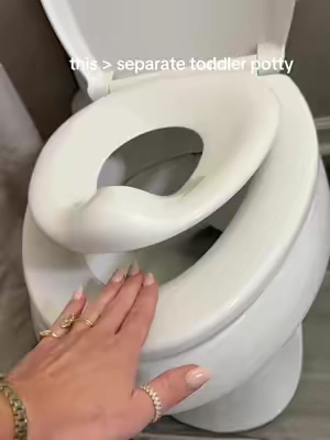 Potty training with this built-in toddler potty seat was so much easier than a tiny plastic potty in the way in my bathroom #PottyTraining #ToddlerPotty #pottytraininingmama #ToddlerLife #jooldreamteam 