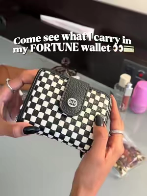 #wallet #TikTokMadeMeBuyIt #MustHave #irisandrainbow #irisarmy 