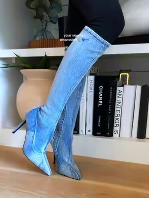 Akira denim heeled boots are giving bold, unexpected, and seriously fun outfit energy 👢💙 #Akira #DenimHeeledBoots #DenimBoots #HeeledBoots #StatementBoots