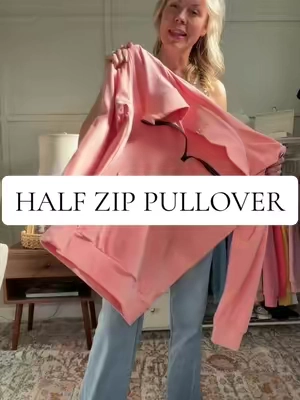 Perfect lightweight half zip pullover sweatshirt for fall #halfzipsweatshirt #pulloversweatshirt #hoodlesssweatshirt #lightweightsweatshirt #sweatshirtseason 