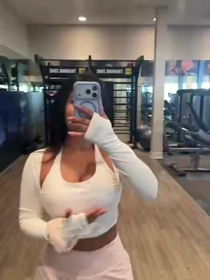 If you have a bigger bust, I recommend size up ✨ ##tiktokshopcreatorpicks##TikTokshopbacktoschool##gymfit##sportswear##sportsbra