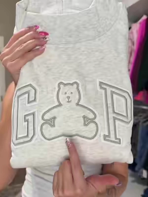 Stop it immediately 🧸