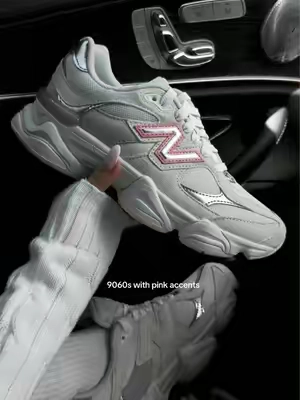 #9060 #newbalance #girlysneakers 