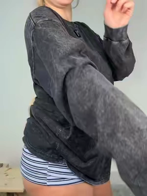 7678864829498658079