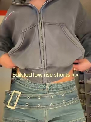 #lowriseshorts #denimshorts #tiktokshopcreatorpicks 
