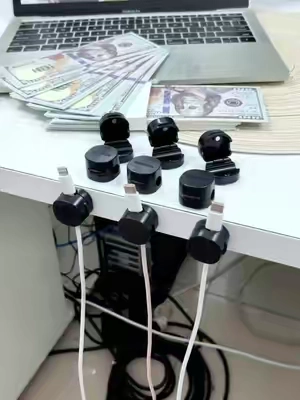 Friends, try this magnetic cable organizer to make your desktop tidier.#Desktop Organization #Manager #TikTokshopbacktoschool #magnetic #shopping
